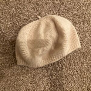 Cashmere beret ivory/tan